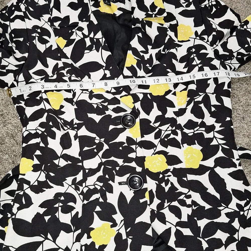 Insight fitted belted floral jacket - 8 - black white yellow